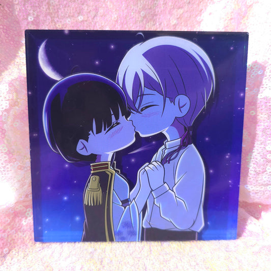 stand Happy kiss